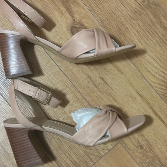 Aldo Laevia sandals in nude - Picture 3 of 5